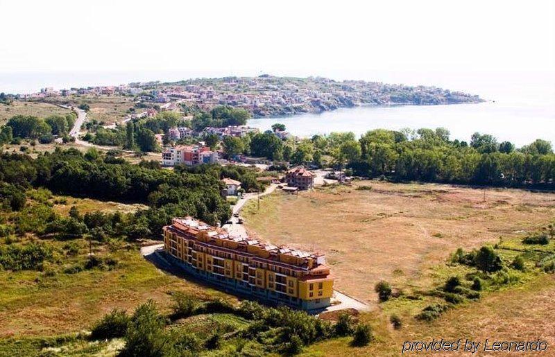 Serena Residence Aparthotel Sozopol Bagian luar foto