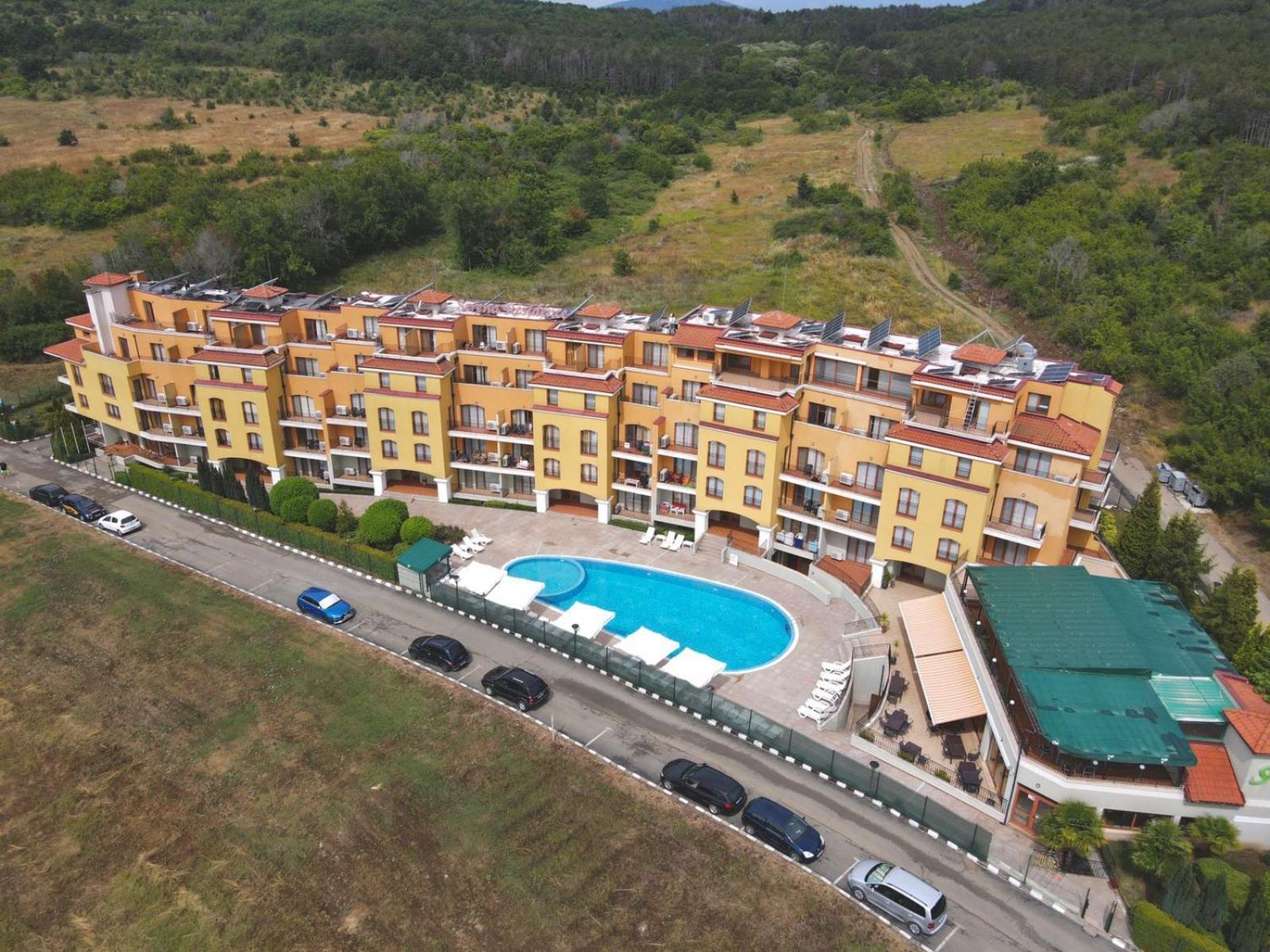 Serena Residence Aparthotel Sozopol Bagian luar foto