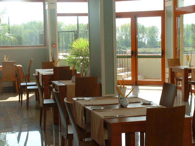 Serena Residence Aparthotel Sozopol Bagian luar foto
